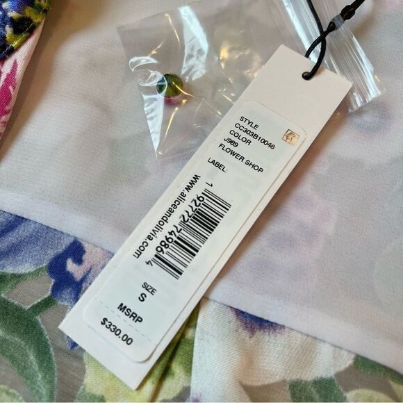 Eloise Floral Print Viscose & Silk Blouse
Alice + Olivia - Picture 7 of 9